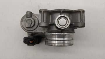 2017-2018 Chevrolet Cruze Throttle Body P/N:12671379AA Fits Fits 2017 2018 OEM Used Auto Parts
