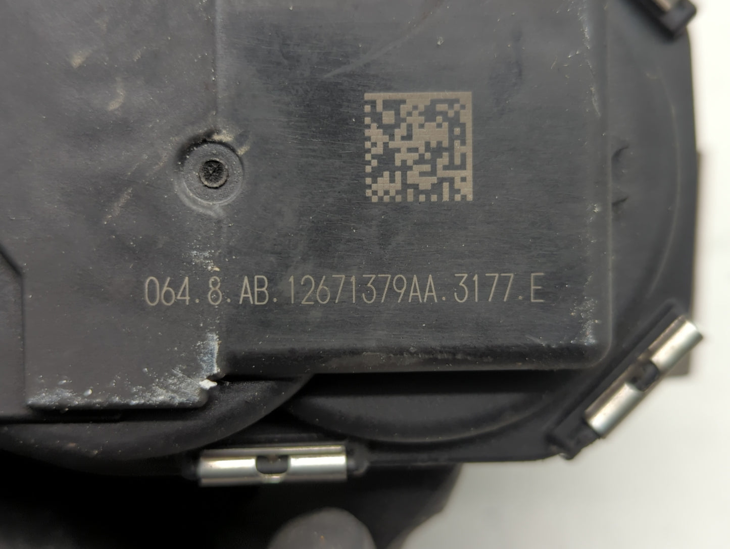 2017-2018 Chevrolet Cruze Throttle Body P/N:12671379AA Fits Fits 2017 2018 OEM Used Auto Parts - Oemusedautoparts1.com