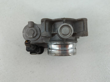 2017-2018 Chevrolet Cruze Throttle Body P/N:12671379AA 52049766 Fits Fits 2017 2018 OEM Used Auto Parts