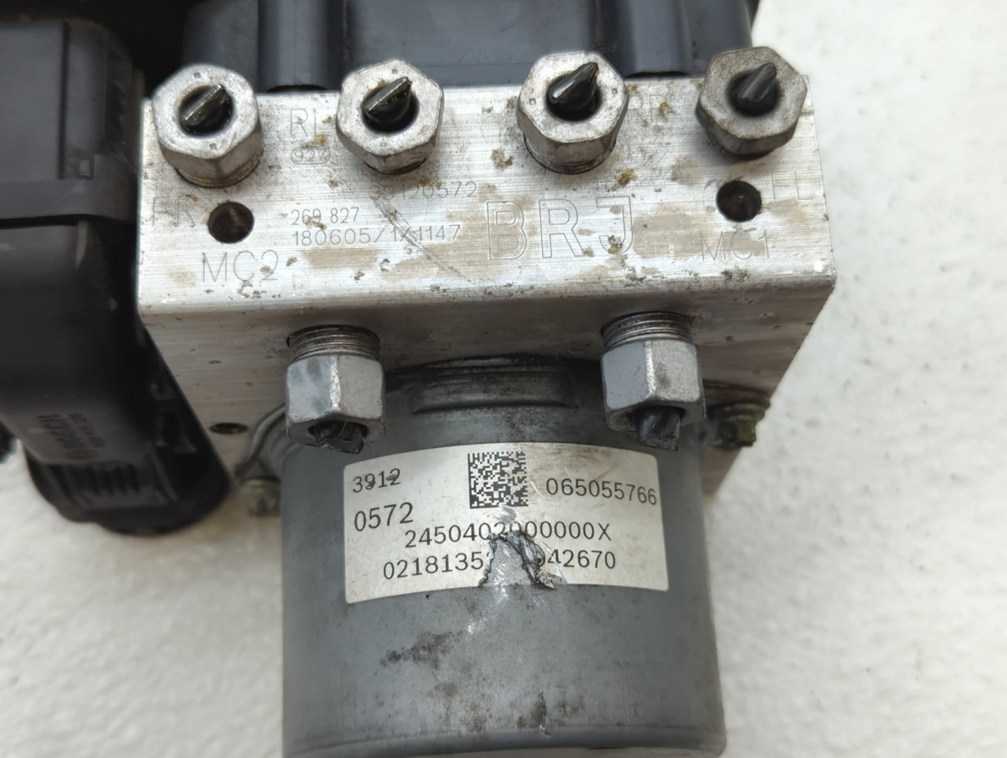 2018 Chevrolet Cruze ABS Pump Control Module Replacement P/N:39120571 065055766, 39120572 Fits OEM Used Auto Parts - Oemused