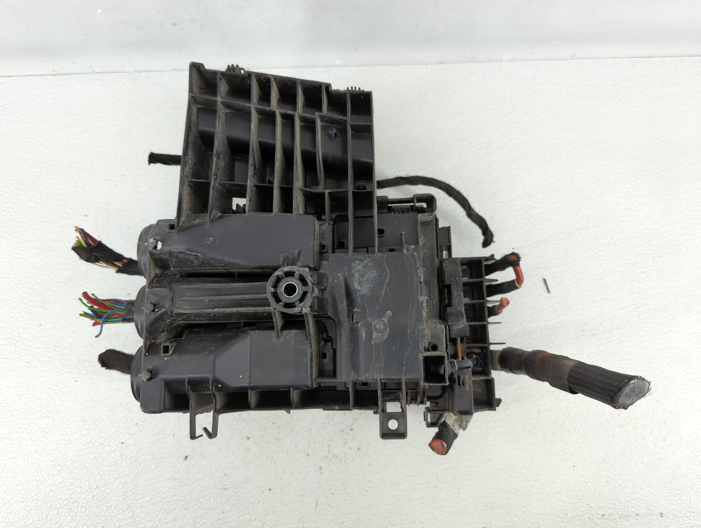 2018 Chevrolet Cruze Fusebox Fuse Box Panel Relay Module P/N:39049563 Fits OEM Used Auto Parts - Oemusedautoparts1.com