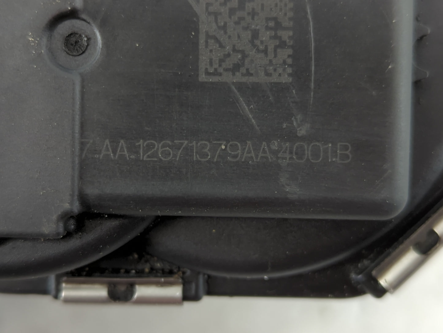 2017-2019 Chevrolet Cruze Throttle Body P/N:12671379AA Fits Fits 2016 2017 2018 2019 2020 2021 2022 OEM Used Auto Parts - Oe