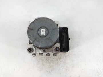 2018-2019 Chevrolet Equinox ABS Pump Control Module Replacement P/N:84825144 Fits Fits 2018 2019 2020 2021 OEM Used Auto Parts