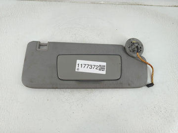 2018-2019 Chevrolet Equinox Sun Visor Shade Replacement Passenger Right Mirror Fits Fits 2018 2019 OEM Used Auto Parts