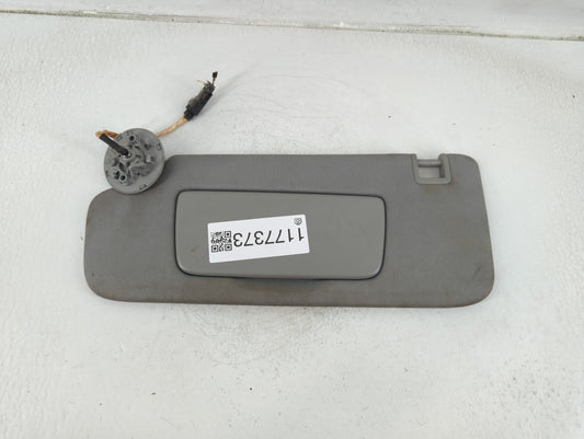 2018-2019 Chevrolet Equinox Sun Visor Shade Replacement Driver Left Mirror Fits Fits 2018 2019 OEM Used Auto Parts