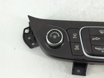 2018 Chevrolet Equinox Climate Control Module Temperature AC/Heater Replacement P/N:84175393 Fits OEM Used Auto Parts