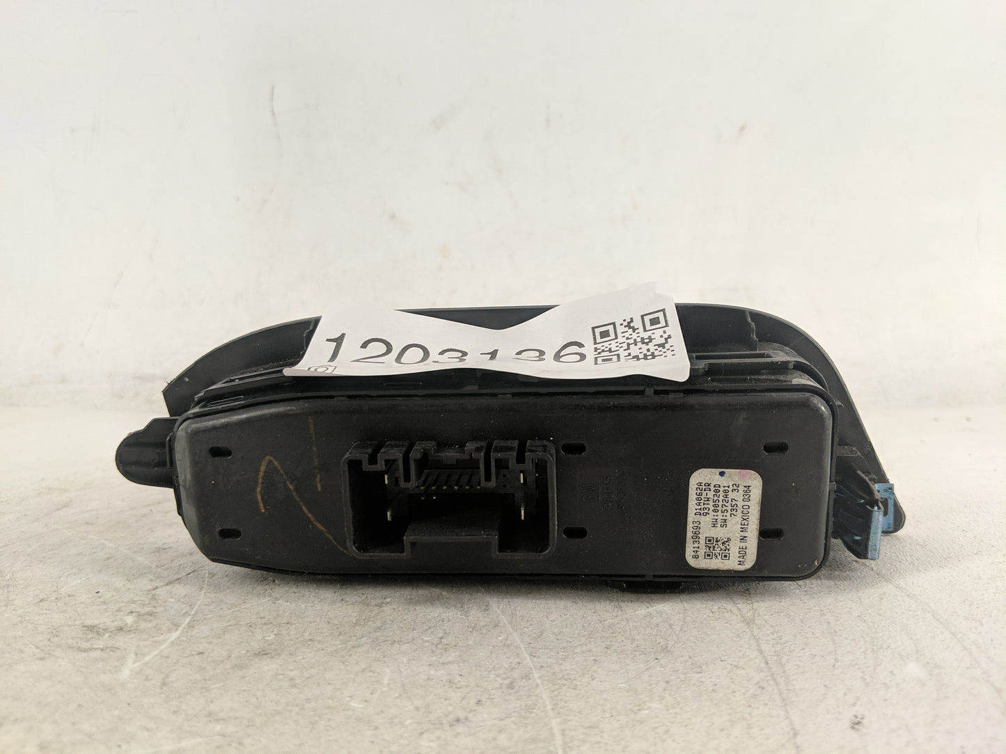 2018-2022 Chevrolet Equinox Master Power Window Switch Replacement Driver Side Left P/N:84139693 Fits OEM Used Auto Parts -