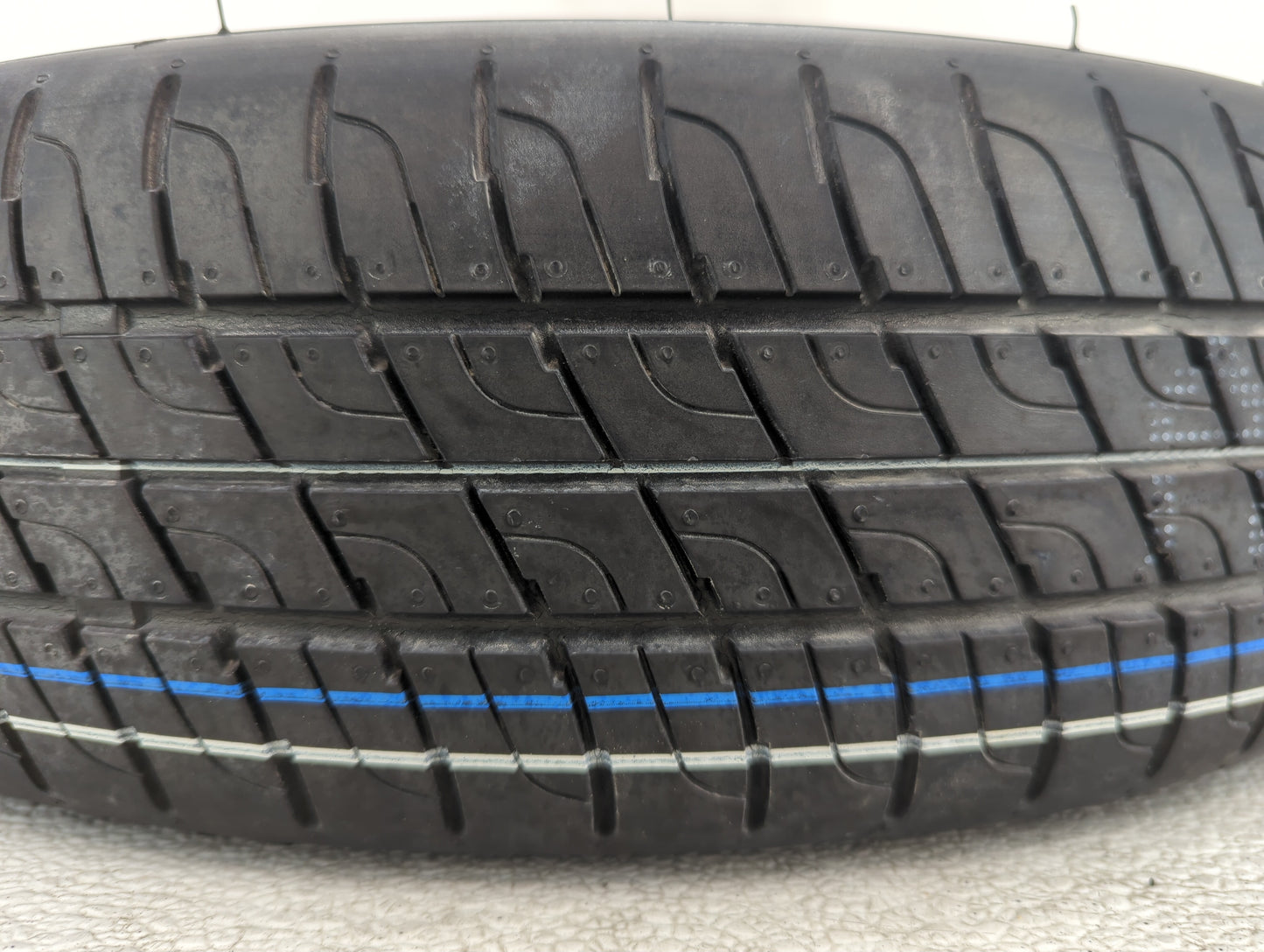 2018-2022 Chevrolet Equinox Spare Donut Tire Wheel Rim Oem - Oemusedautoparts1.com