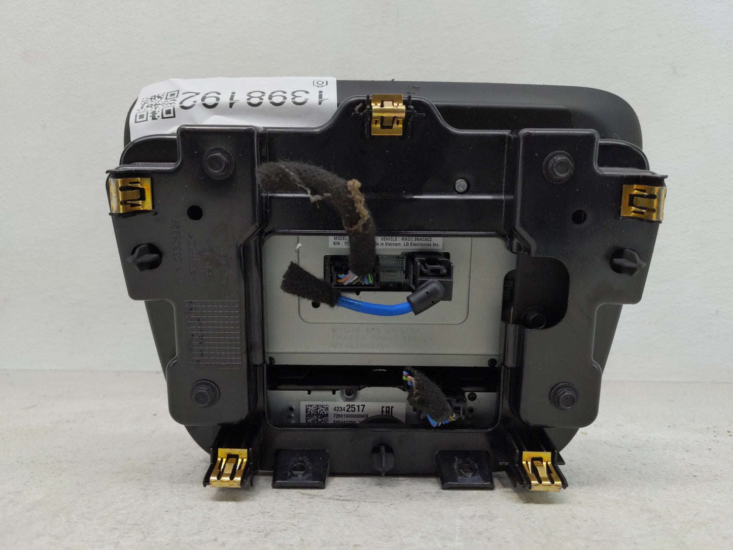 2018 Chevrolet Equinox Information Display Screen Black 1398192 - Oemusedautoparts1.com