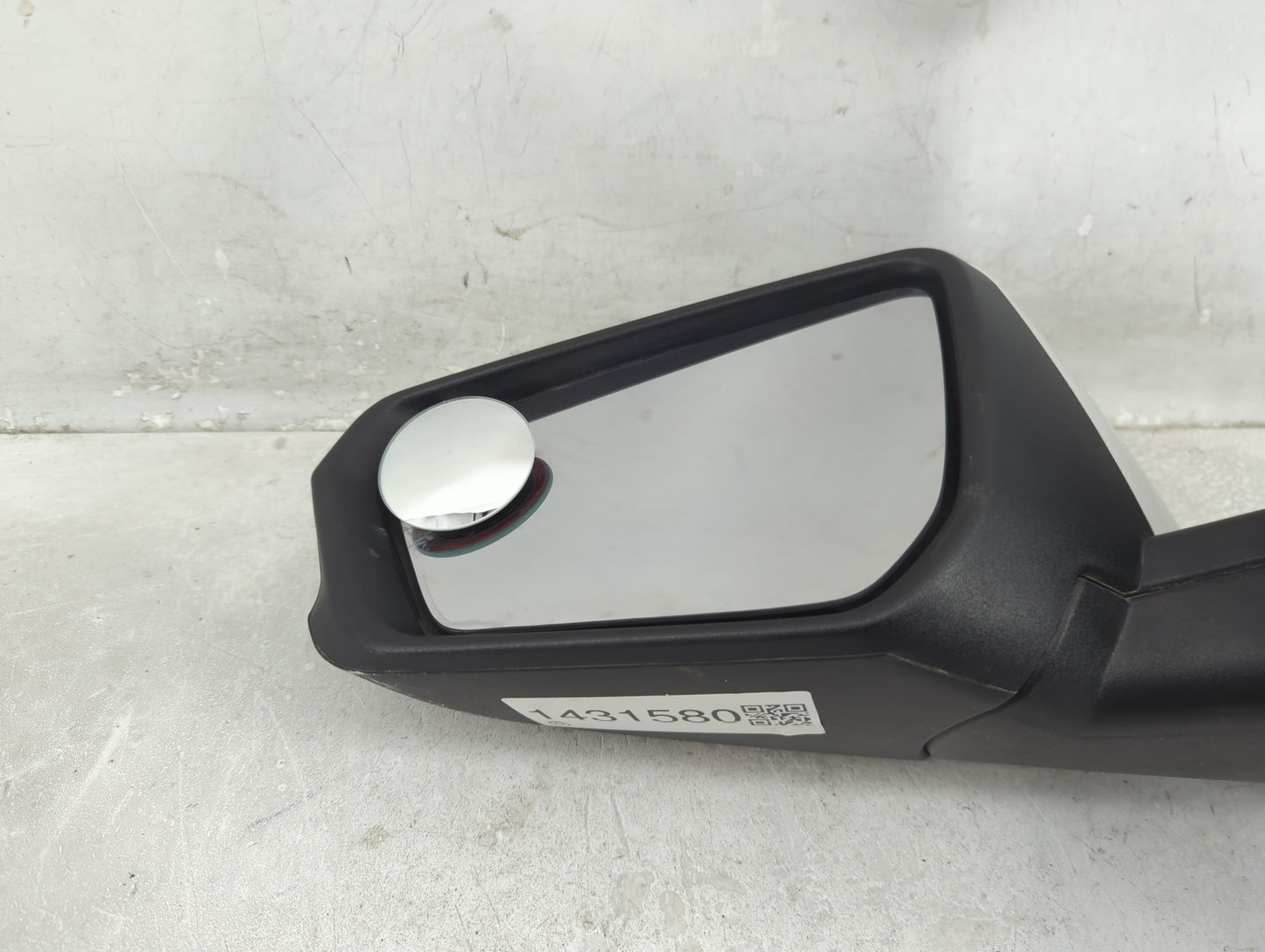 2018-2022 Chevrolet Equinox Driver Side View Mirror - Left Door Mirror OEM Used - Oemusedautoparts1.com