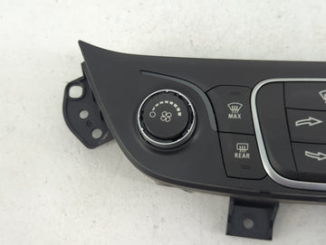 2018 Chevrolet Equinox Climate Control Module Temperature AC/Heater Replacement P/N:84175393 QFGM631A, QFGM504A Fits OEM Used Auto Parts