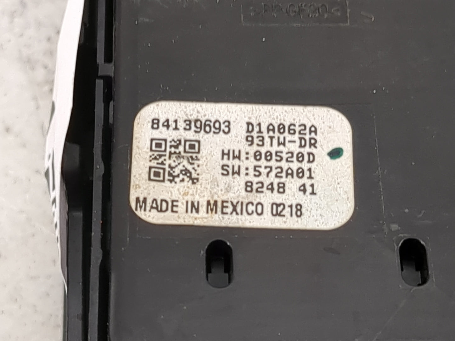 2018-2022 Chevrolet Equinox Master Power Window Switch Replacement Driver Side Left P/N:84139693 D1A062A Fits OEM Used Auto