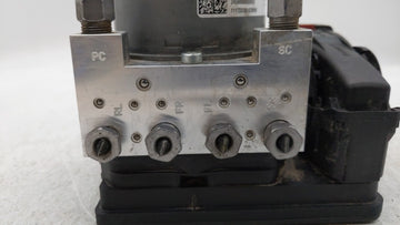 2018-2019 Chevrolet Equinox ABS Pump Control Module Replacement P/N:84342052 84342055 Fits Fits 2018 2019 OEM Used Auto Parts