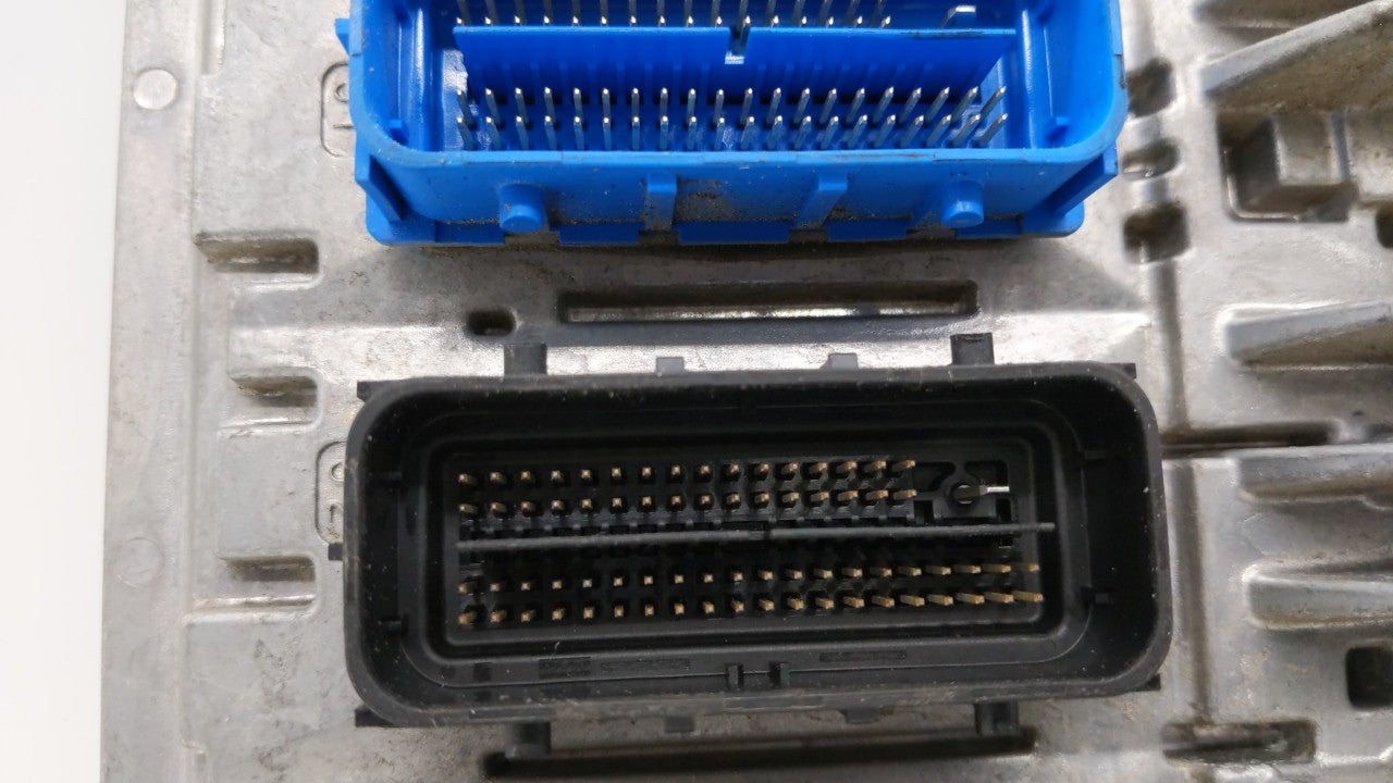 2018-2019 Chevrolet Equinox PCM Engine Control Computer ECU ECM PCU OEM P/N:12680876 12677677, 12692812 Fits Fits 2017 2018