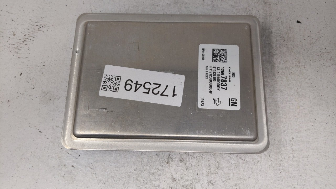 2018-2019 Chevrolet Equinox PCM Engine Control Computer ECU ECM PCU OEM P/N:12680876 12677677, 12692812 Fits Fits 2017 2018