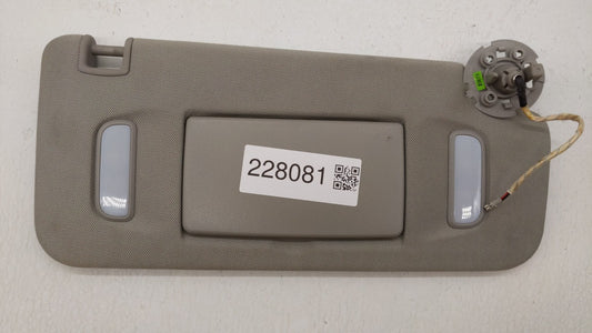 2018-2019 Chevrolet Equinox Sun Visor Shade Replacement Passenger Right Mirror Fits Fits 2018 2019 OEM Used Auto Parts