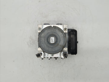 2018-2019 Chevrolet Equinox ABS Pump Control Module Replacement P/N:84342052 84646849, 84560131, 84715330 Fits Fits 2018 2019 OEM Used Auto Parts