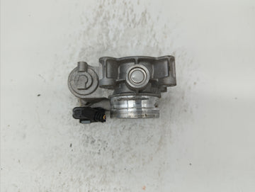 2018-2019 Chevrolet Equinox Throttle Body P/N:12659491BA 12671379AA Fits Fits 2016 2017 2018 2019 OEM Used Auto Parts