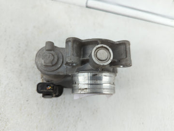2018-2019 Chevrolet Equinox Throttle Body P/N:12671379AA Fits Fits 2016 2017 2018 2019 OEM Used Auto Parts