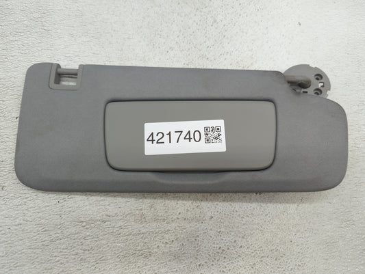 2018-2019 Chevrolet Equinox Sun Visor Shade Replacement Passenger Right Mirror Fits Fits 2018 2019 OEM Used Auto Parts