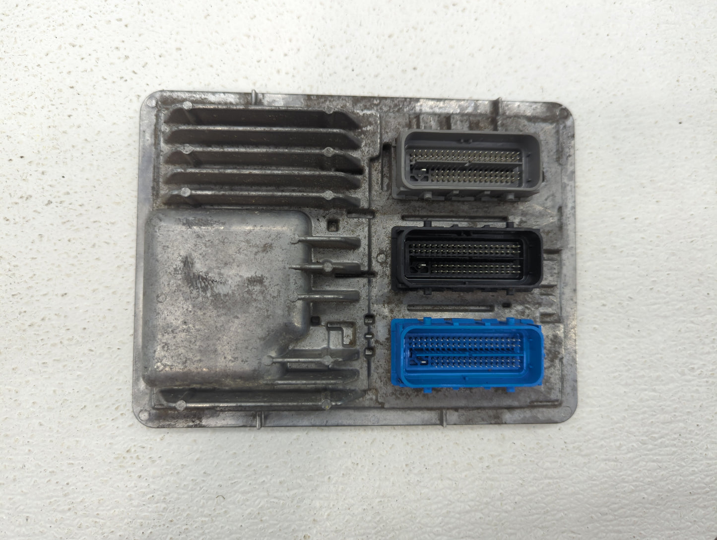 2018-2020 Chevrolet Equinox PCM Engine Control Computer ECU ECM PCU OEM P/N:12669908 12680876 Fits OEM Used Auto Parts - Oem