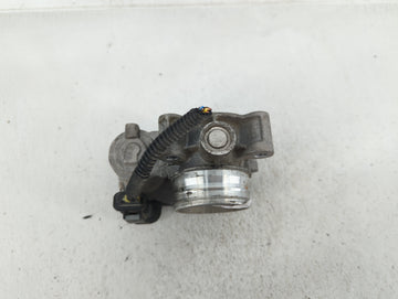 2018-2022 Chevrolet Equinox Throttle Body P/N:12671379AA Fits Fits 2016 2017 2018 2019 2020 2021 2022 OEM Used Auto Parts