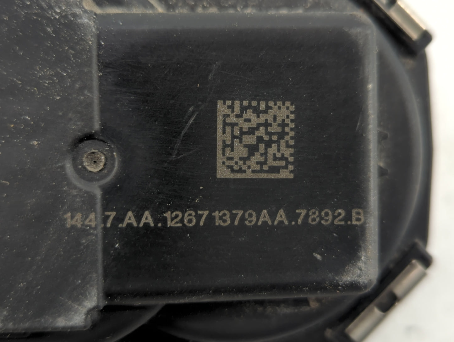 2018-2022 Chevrolet Equinox Throttle Body P/N:12671379AA Fits Fits 2016 2017 2018 2019 2020 2021 2022 OEM Used Auto Parts -