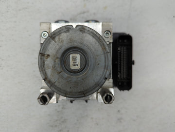 2018-2019 Chevrolet Equinox ABS Pump Control Module Replacement P/N:84254906 84414759, 84414760 Fits Fits 2018 2019 2020 2021 OEM Used Auto Parts