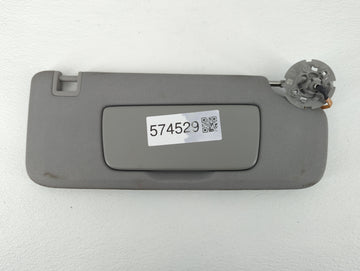 2018-2019 Chevrolet Equinox Sun Visor Shade Replacement Passenger Right Mirror Fits Fits 2018 2019 OEM Used Auto Parts