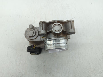 2018-2022 Chevrolet Equinox Throttle Body P/N:12671379AA Fits Fits 2016 2017 2018 2019 2020 2021 2022 OEM Used Auto Parts