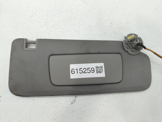 2018-2019 Chevrolet Equinox Sun Visor Shade Replacement Passenger Right Mirror Fits Fits 2018 2019 OEM Used Auto Parts