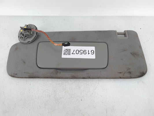 2018-2019 Chevrolet Equinox Sun Visor Shade Replacement Driver Left Mirror Fits Fits 2018 2019 OEM Used Auto Parts