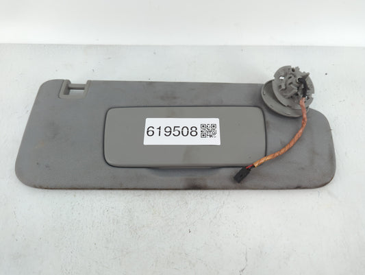 2018-2019 Chevrolet Equinox Sun Visor Shade Replacement Passenger Right Mirror Fits Fits 2018 2019 OEM Used Auto Parts