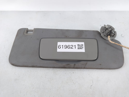 2018-2019 Chevrolet Equinox Sun Visor Shade Replacement Driver Left Mirror Fits Fits 2018 2019 OEM Used Auto Parts