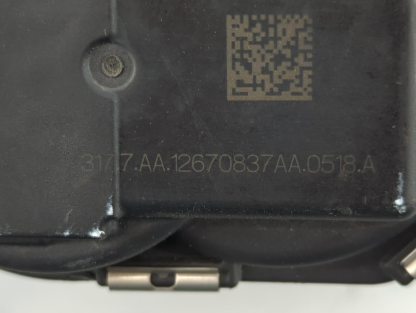 2018-2020 Chevrolet Equinox Throttle Body P/N:12670837AA Fits Fits 2013 2014 2015 2016 2017 2018 2019 2020 2021 OEM Used Aut