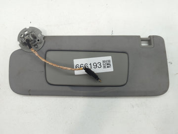 2018-2019 Chevrolet Equinox Sun Visor Shade Replacement Driver Left Mirror Fits Fits 2018 2019 OEM Used Auto Parts
