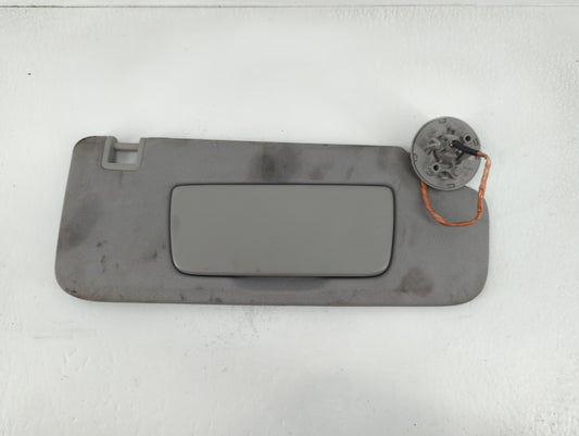 2018-2019 Chevrolet Equinox Sun Visor Shade Replacement Passenger Right Mirror Fits Fits 2018 2019 OEM Used Auto Parts