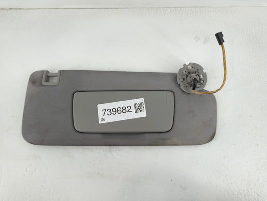 2018-2019 Chevrolet Equinox Sun Visor Shade Replacement Passenger Right Mirror Fits Fits 2018 2019 OEM Used Auto Parts