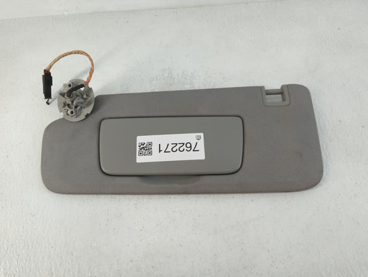 2018-2019 Chevrolet Equinox Sun Visor Shade Replacement Driver Left Mirror Fits Fits 2018 2019 OEM Used Auto Parts