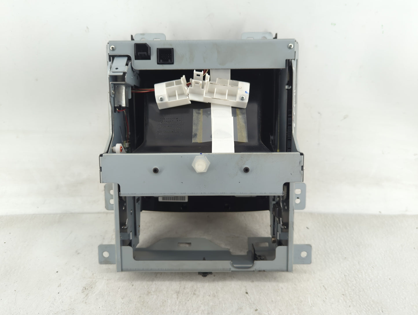 2018-2020 Chevrolet Impala Radio AM FM Cd Player Receiver Replacement P/N:000235226 84429869 Fits Fits 2018 2019 2020 OEM Us