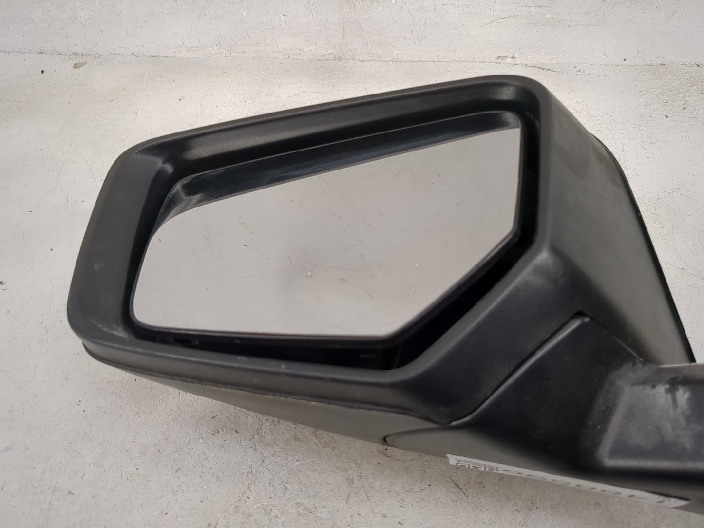 2016-2020 Chevrolet Impala Driver Side View Mirror - Left Door Mirror OEM Used - Oemusedautoparts1.com