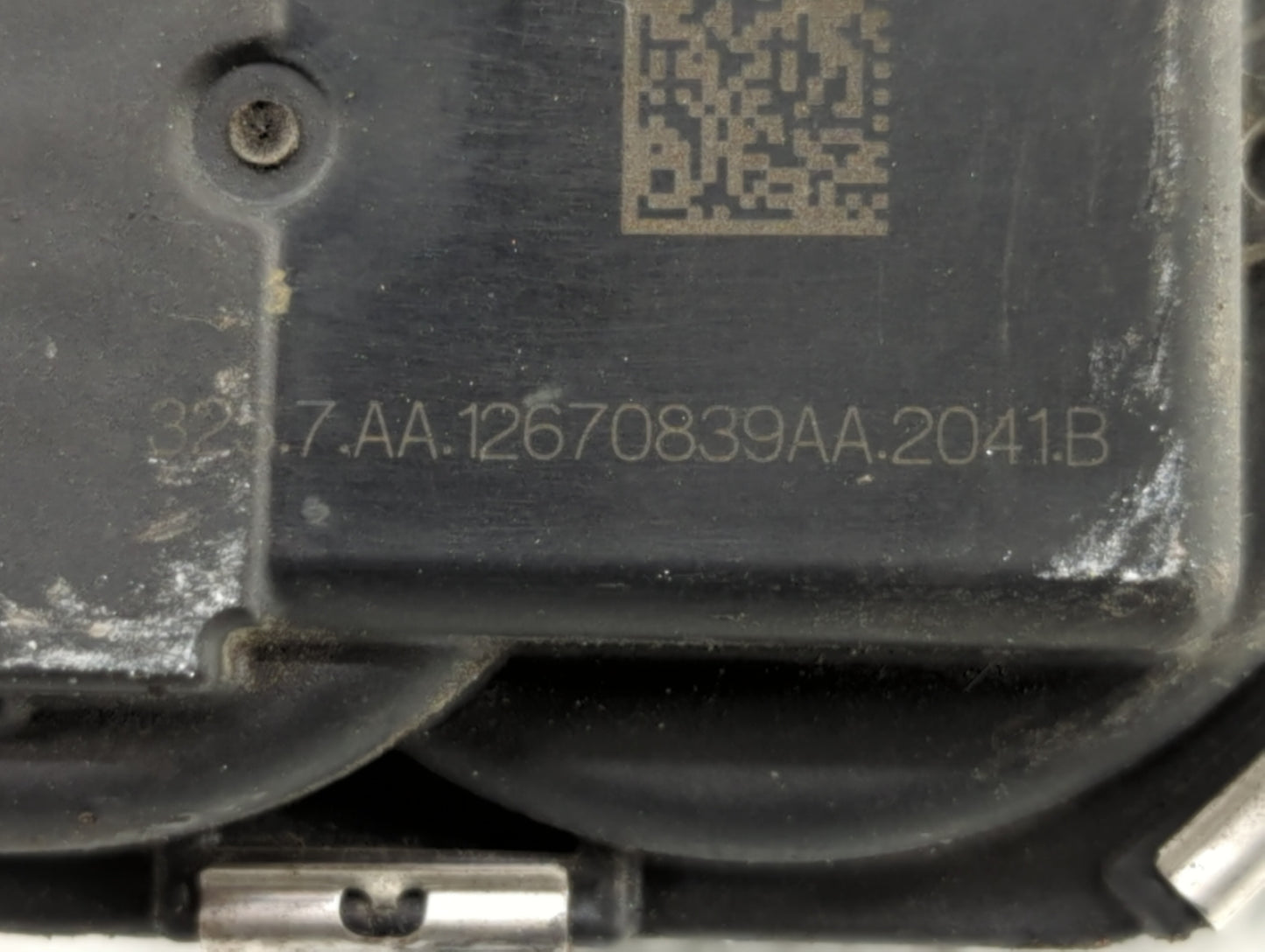 2016-2019 Chevrolet Impala Throttle Body P/N:12670839AA 12627217DA Fits Fits 2016 2017 2018 2019 OEM Used Auto Parts - Oemus