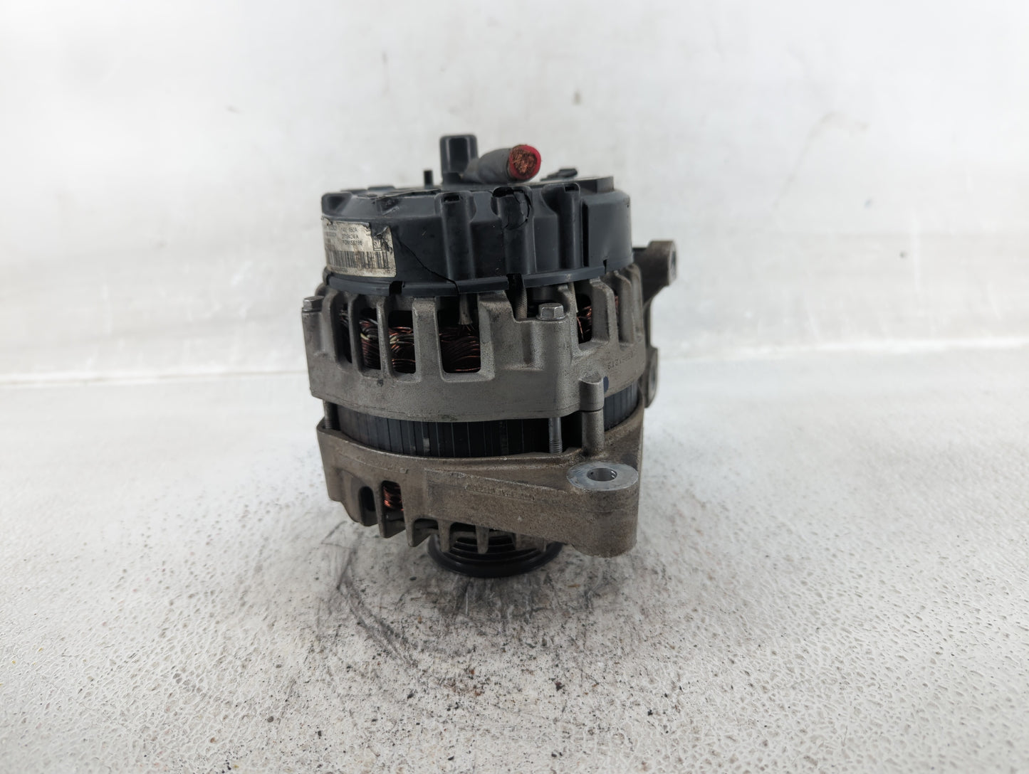 2017-2020 Chevrolet Impala Alternator Replacement Generator Charging Assembly Engine OEM P/N:13520825 Fits OEM Used Auto Par