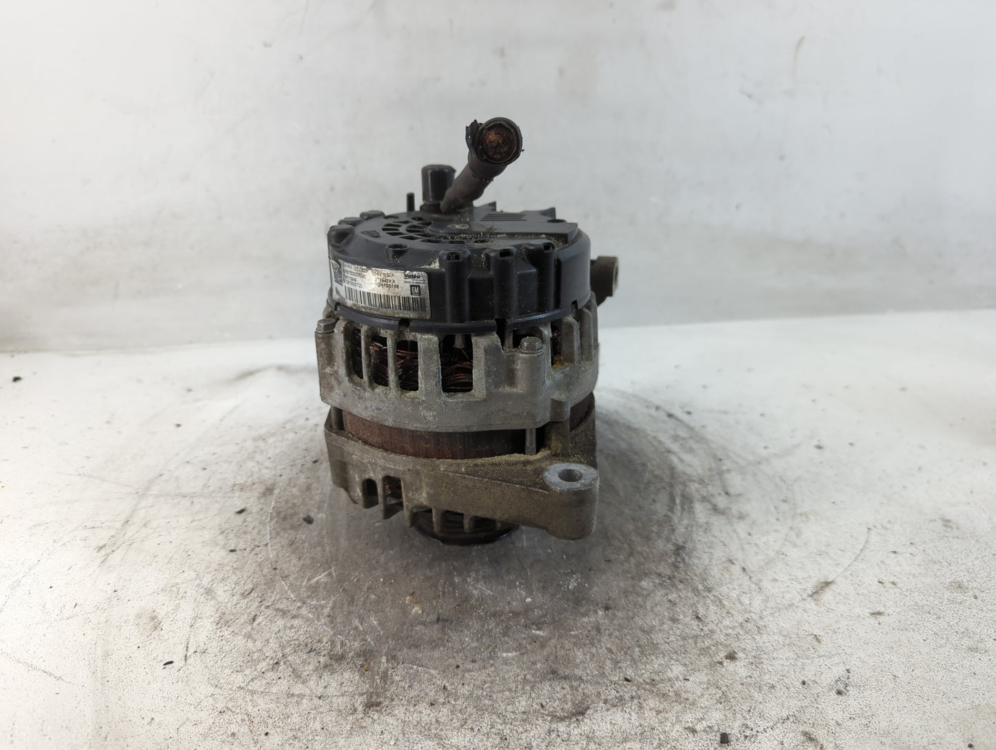 2017-2020 Chevrolet Impala Alternator Replacement Generator Charging Assembly Engine OEM P/N:13520825 Fits OEM Used Auto Par