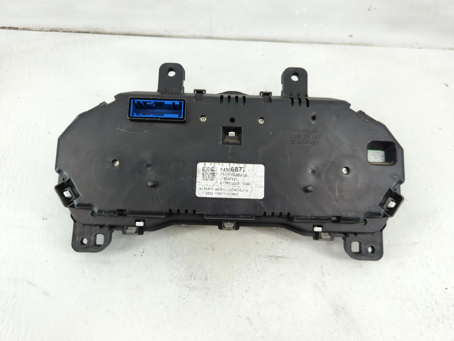 2017-2018 Chevrolet Malibu Instrument Cluster Speedometer Gauges Fits Fits 2017 2018 OEM Used Auto Parts - Oemusedautoparts1