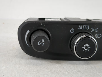 2018 Chevrolet Malibu Headlight Head Light Switch Lamp Control 4192536