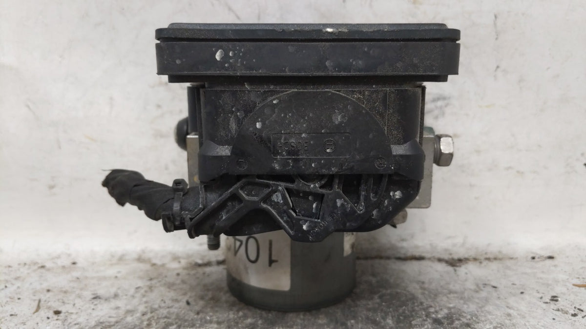 2018 Chevrolet Malibu Anti-Lock Brake ABS Pump Module Actuator OEM Fits OEM Used Auto Parts - Oemusedautoparts1.com