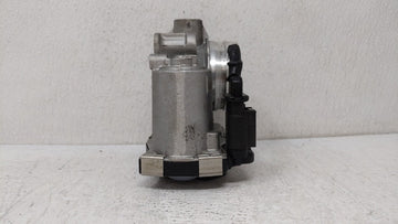 2016-2019 Chevrolet Malibu Throttle Body P/N:12659491BA 12671379AA Fits Fits 2016 2017 2018 2019 OEM Used Auto Parts