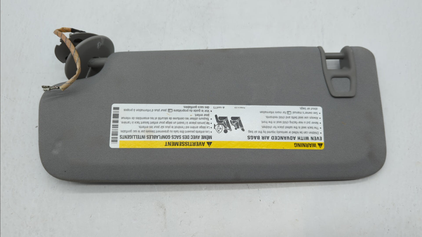 2016-2019 Chevrolet Malibu Sun Visor Shade Replacement Passenger Right Mirror Fits Fits 2016 2017 2018 2019 OEM Used Auto Pa