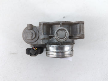 2016-2019 Chevrolet Malibu Throttle Body P/N:12671379AA Fits Fits 2016 2017 2018 2019 OEM Used Auto Parts